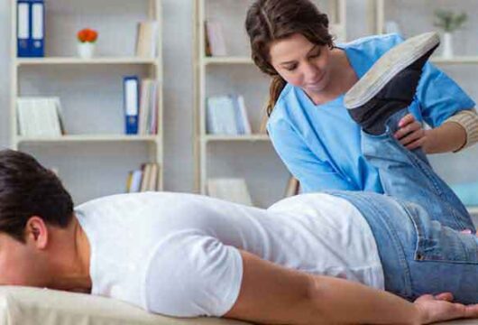 5 Tips to Find the Right Chiropractor for You